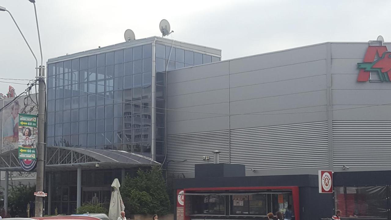 Central -Vitan -Auchan 부쿠레슈티 외부 사진
